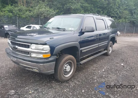 2004 Chevrolet Suburban 2500 Ls из США, поврежденный, VIN 3GNGK26U54G243441